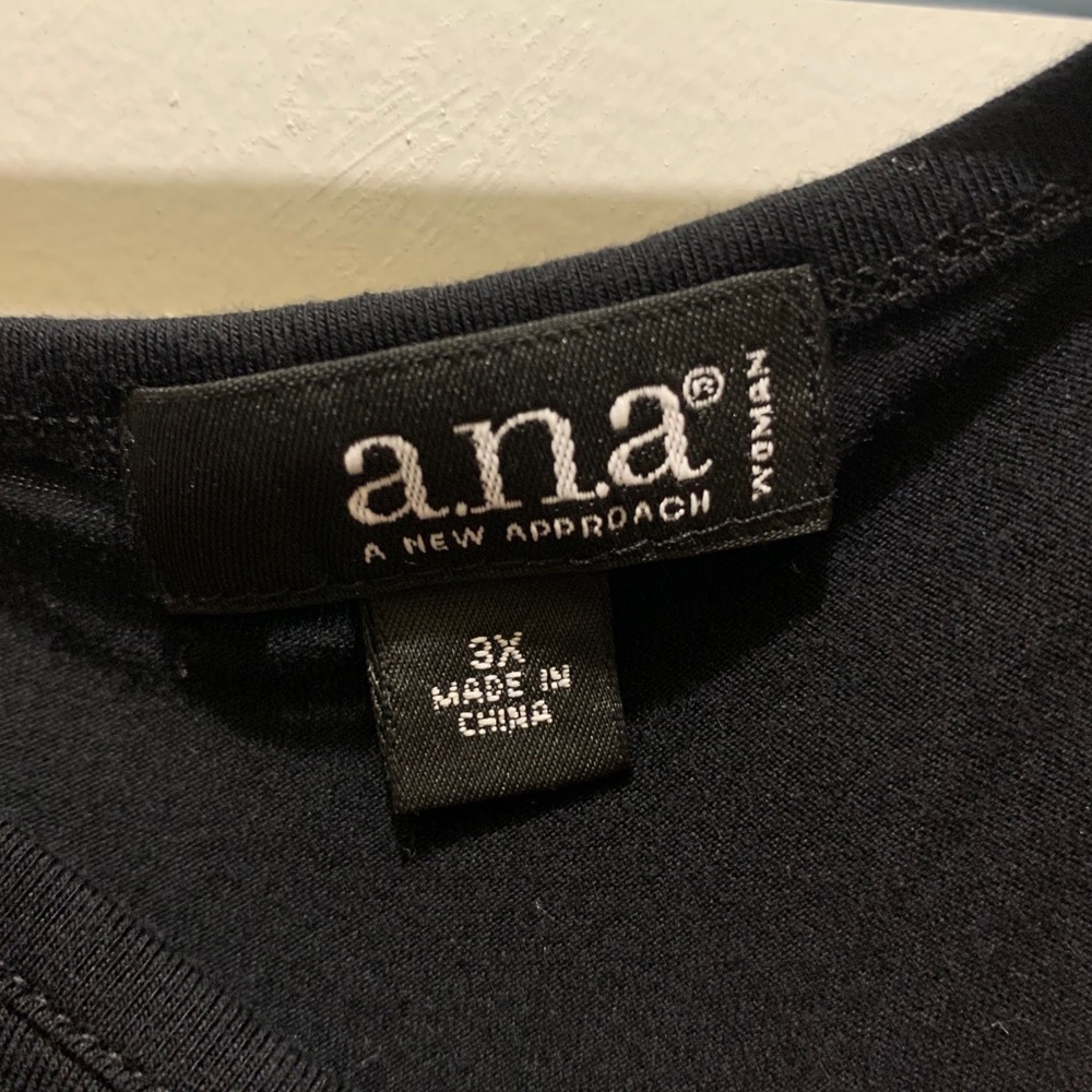 Shirt - Picture 2 of 2